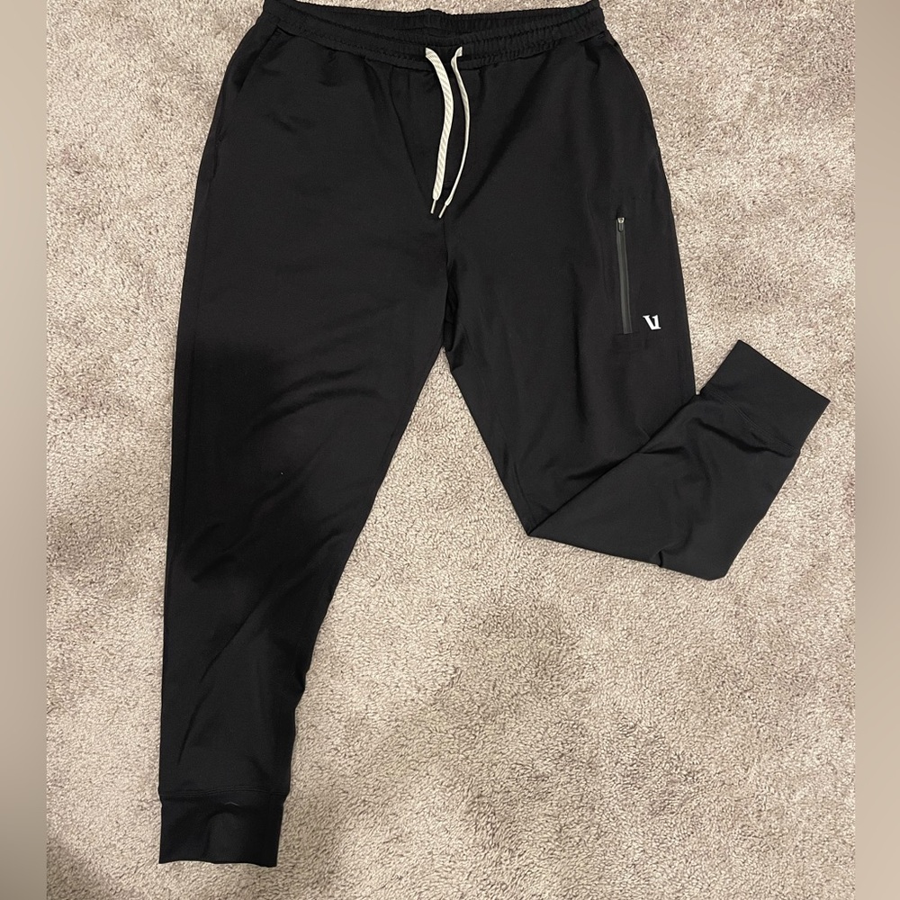 Vuori joggers